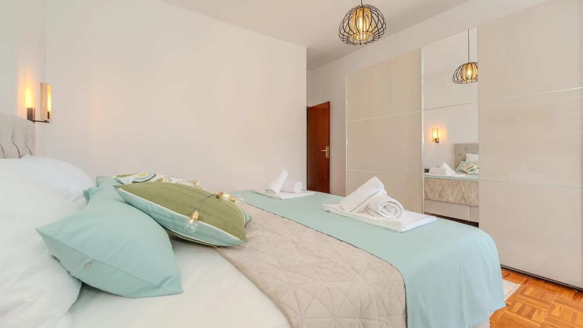 Tinel Apartment Sukošan